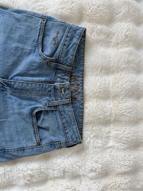 Women’s Light Blue Denim Jeans